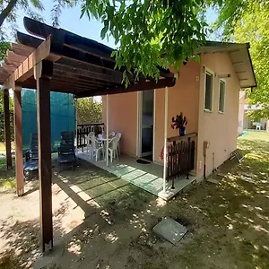 Alloggi Al Mare 4 E 3 Ferienhaus